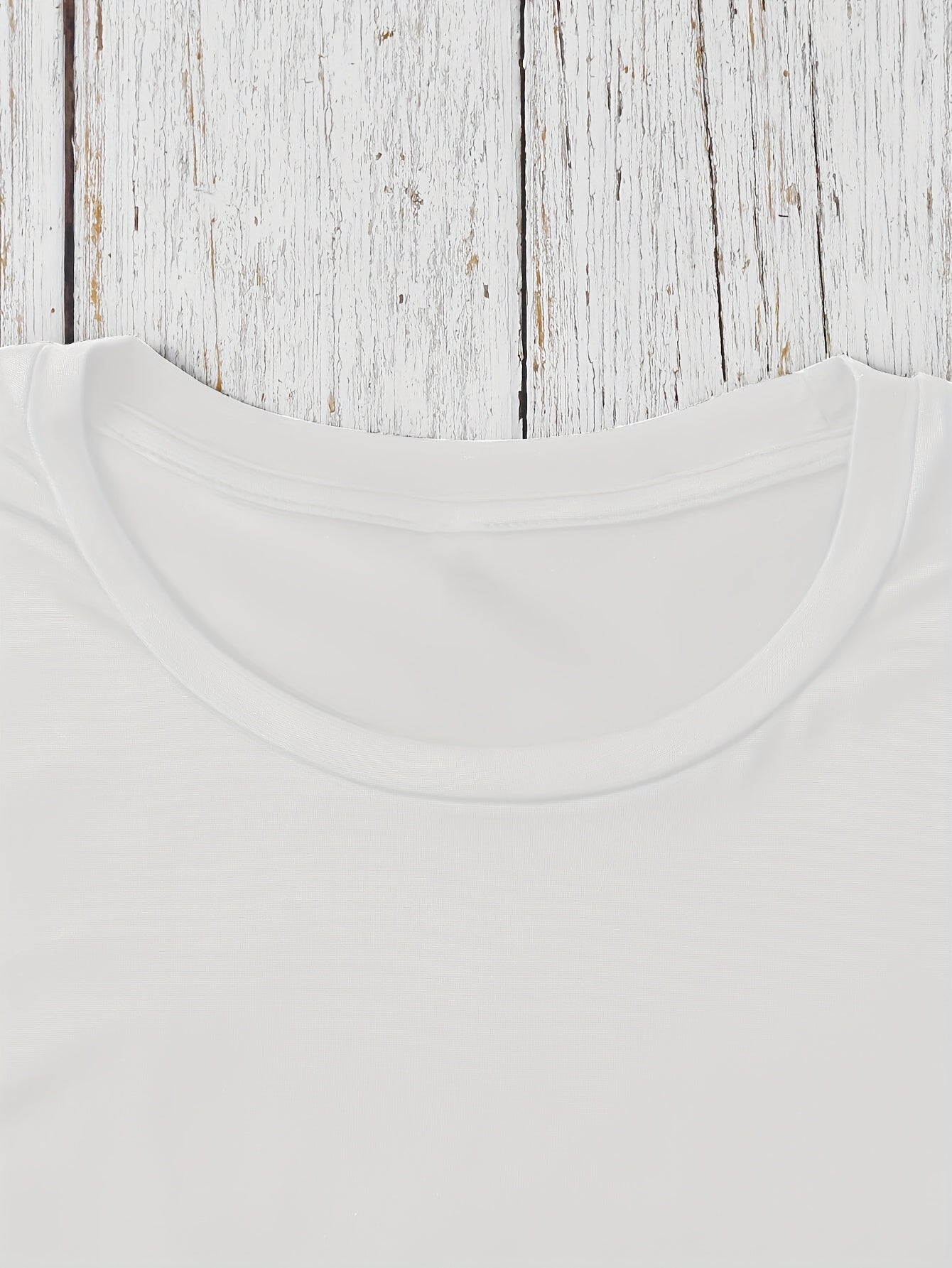 Women'S T-Shirt With Simple Yet Refined Design In Soft Fabric