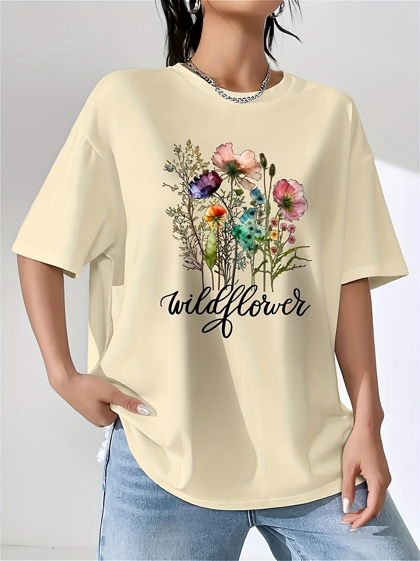 Wildflower Graphic Women's T-Shirt - Soft Short Sleeve Round Neck Casual Top, Vibrant Floral Print, Lightweight & Comfortable for Spring and Summer