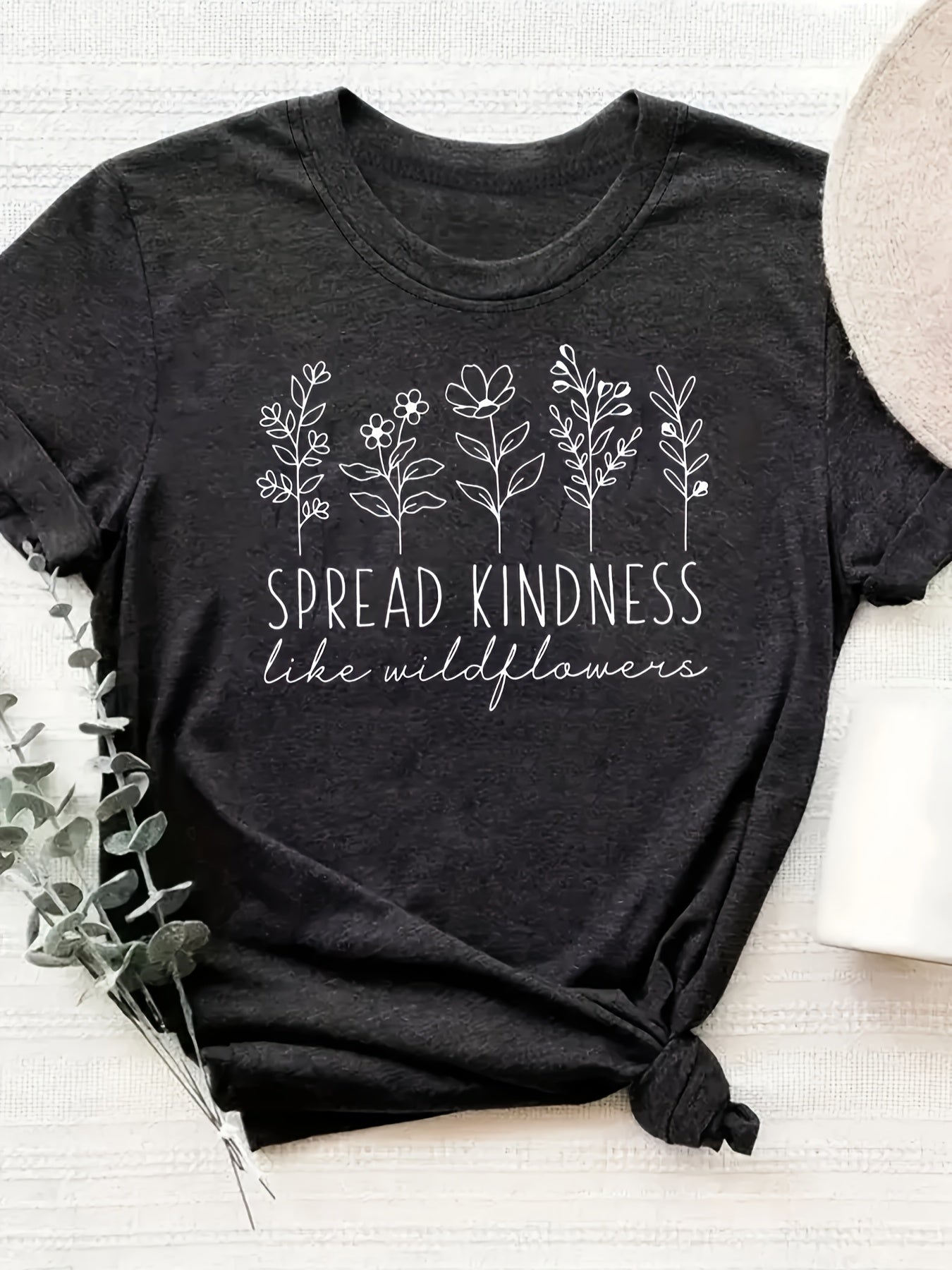 Fashionable Womens Graphic Print T-Shirt Casual Crew Neck Top