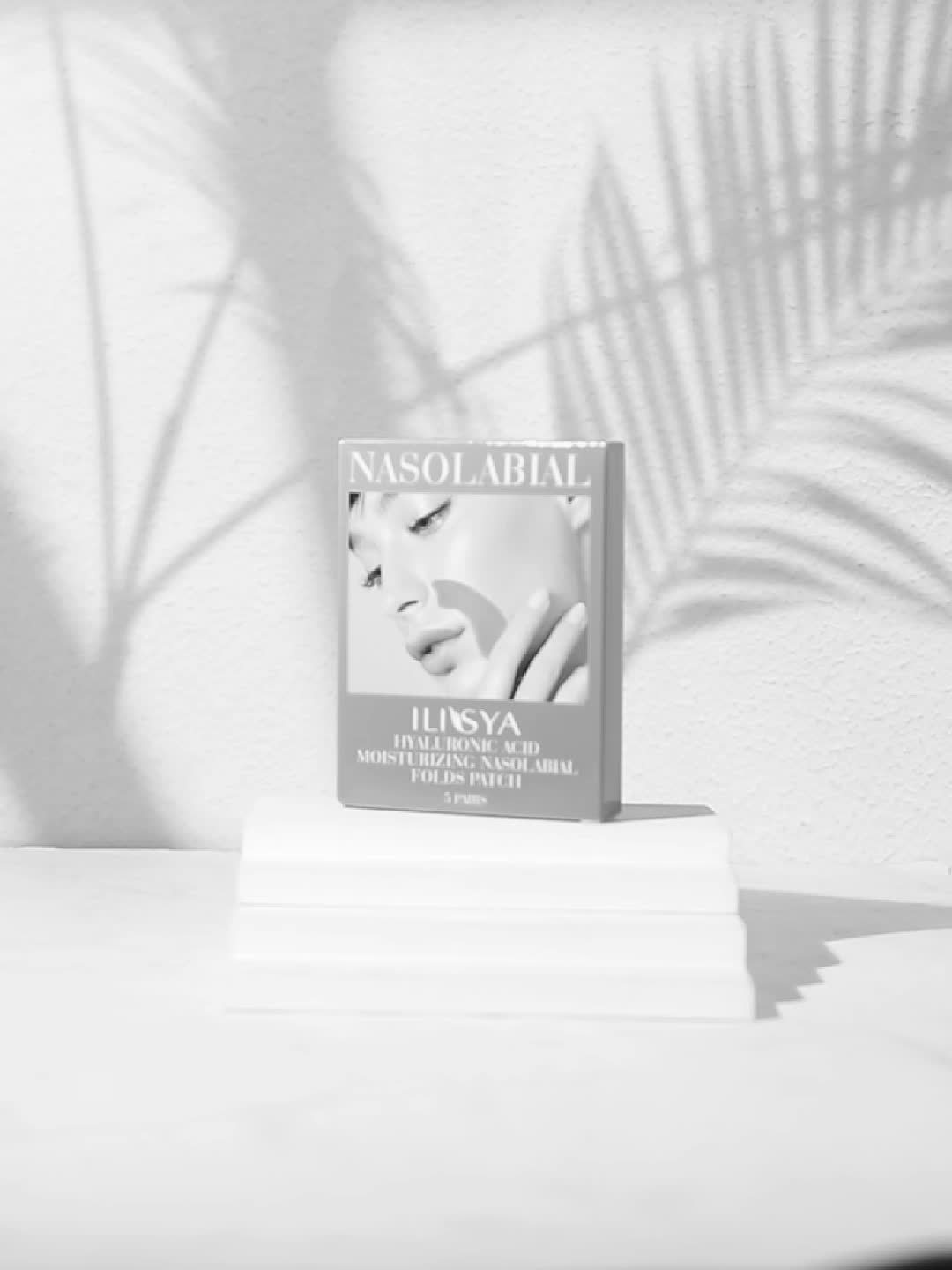 ILISYA Hyaluronic Acid Frown Patch Hydrates