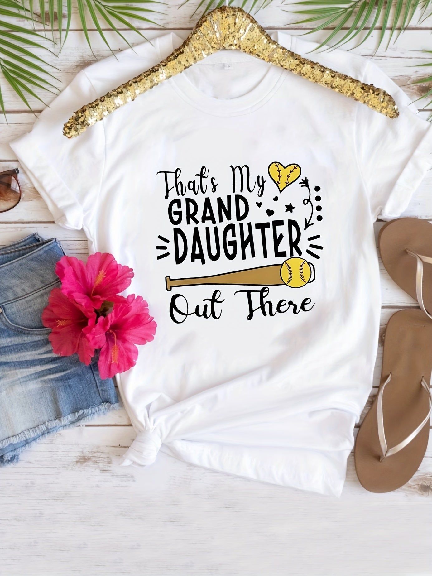 Fashionable Womens Graphic Print T-Shirt - Casual Short Sleeve Crew Neck Top - Lightweight & Breathable For Spring & Summer Wardrobe